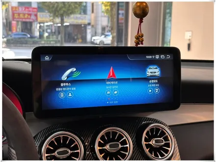 2018 벤츠 GLC 220d - 12.3인치 안드로이드 모니터와 앰비언트 송풍구