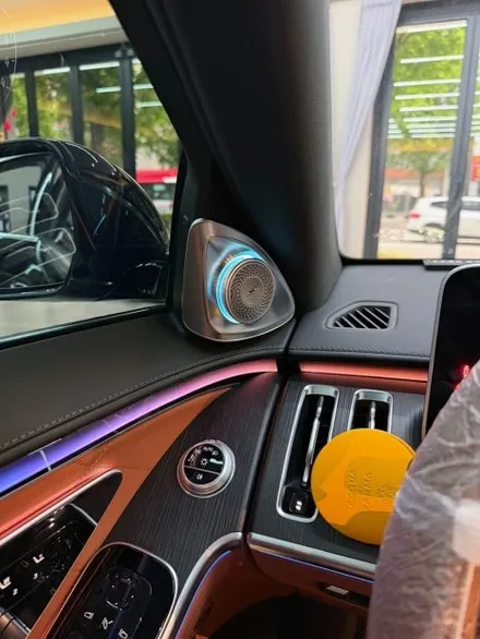 W223 벤츠 S400d  액티브 앰비언트 라이트와 4d부메스터