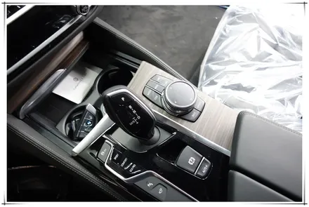 G30 BMW 520d - 아이 워크인과 안드로이드 리어 모니터 S9