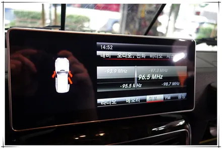 벤츠 G 바겐 63AMG - 안드로이드 10.25 모니터 장착