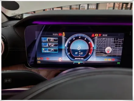 벤츠 E220d 와이드콕핏과 AMG 계기판, 송풍구 앰비언트