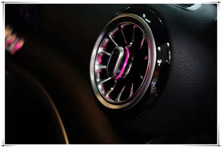벤츠 E 클래스 E220d  앰비언트 라이트 호환 송풍구