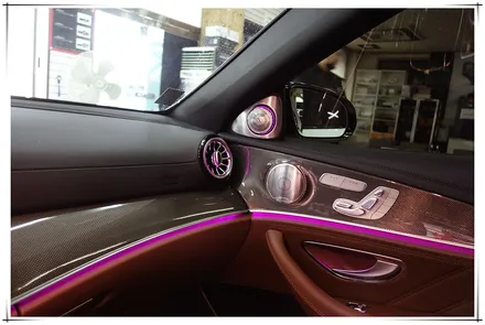 벤츠 E클래스 E53AMG - 후석 모니터, 앰비언트 송풍구 장착