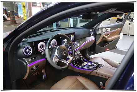 벤츠 E53AMG - 3D 부메스터 전동 트위터와 앰비언트 송풍구