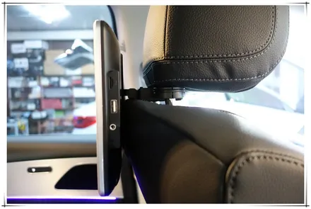 벤츠 GLE300d - 안드로이드 후석 모니터 11.6인치