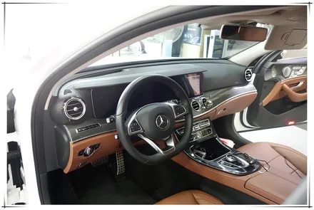 W213 벤츠 E 클래스 앰비언트 송풍구와 3D부메스터 전동 스피커