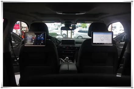 BMW X6 후석 모니터 장착 - 안드로이드 S9