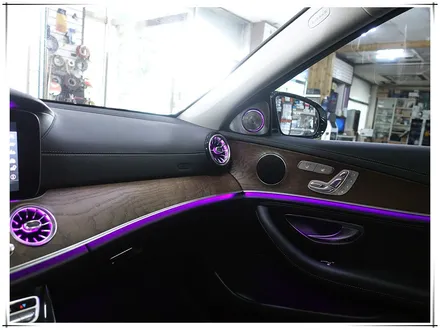 W213 벤츠 E 클래스 앰비언트 송풍구와 3D부메스터 전동 스피커