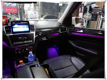13년식 벤츠 ML350 앰비언트 라이트 - 블루투스 타입