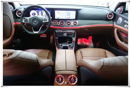 W213 벤츠 E 클래스 앰비언트 송풍구와 3D부메스터 전동 스피커