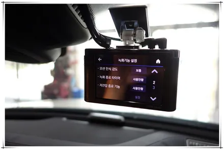 벤츠 E 350 - 앰비언트 송풍구, 3D부메스터, 블랙박스, 보조배터리