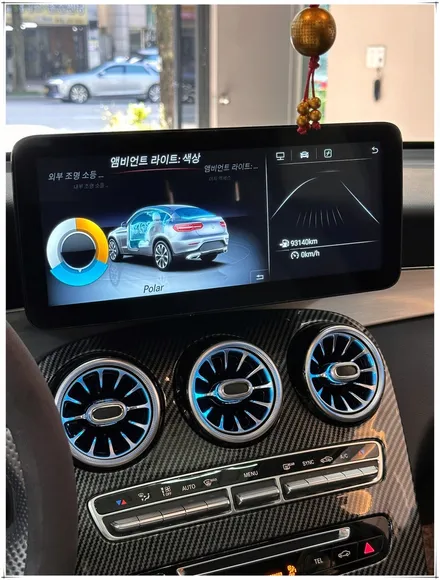 2018 벤츠 GLC 220d - 12.3인치 안드로이드 모니터와 앰비언트 송풍구