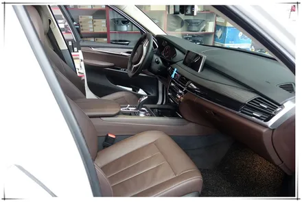 BMW X5 후석 모니터 - 안드로이드 S9 10.1인치