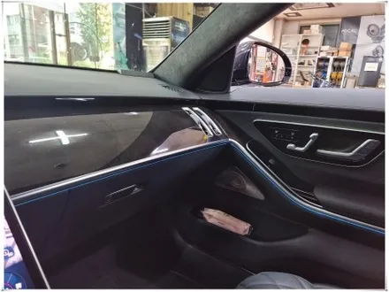 W223 벤츠 S580 튜닝 - 피아노 트림, 액티브 앰비언트 라이트