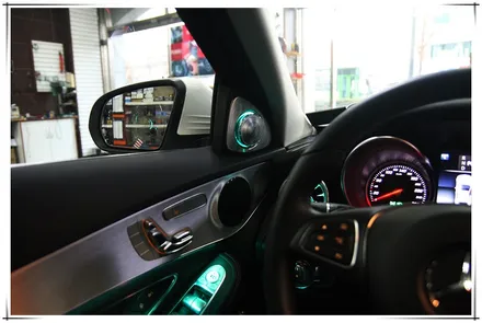 벤츠 W205 C 클래스 - 64색 앰비언트, 송풍구, 부메스터, 카플레이등