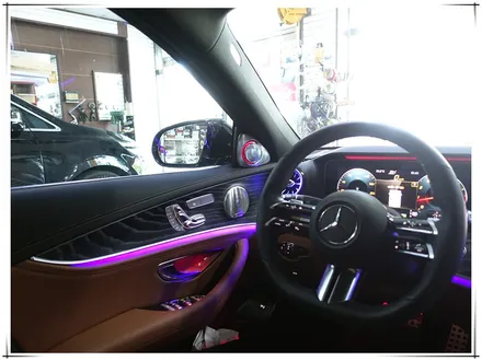 2021년형 벤츠 E 클래스 튜닝 - 전면 LED, 송풍구, 3D부메스터
