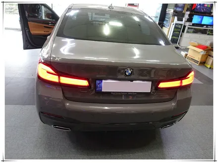 21년형 BMW 5시리즈 LCI - 앰비언트 호환 회오리 트위터, 젠틀맨