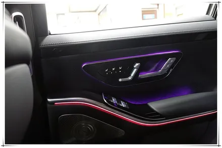 W223 벤츠 S 클래스 S400d - 액티브 앰비언트 라이트 설치