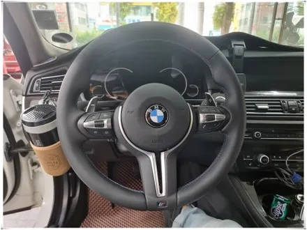 F10 BMW 528i - M 핸들, 12.3인치 안드로이드 모니터