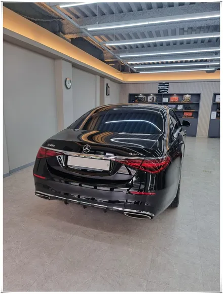 W223 벤츠 S 클래스 액티브 앰비언트, 천장 부메스터