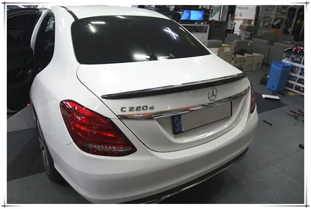 벤츠 W205 C 클래스 - 64색 앰비언트, 송풍구, 부메스터, 카플레이등