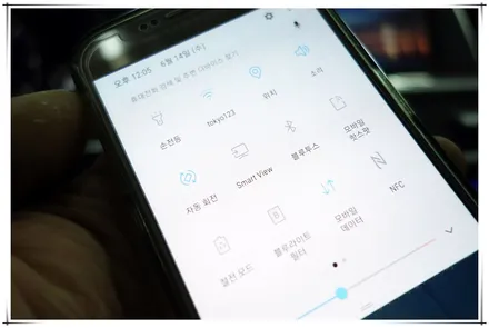 BMW 5GT 무선 미러링 & 엠비언트라이트