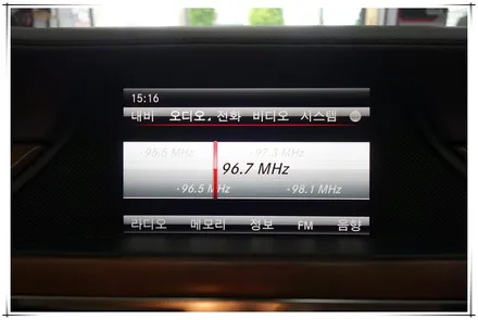 벤츠 CLS350 안드로이드 모니터 장착기