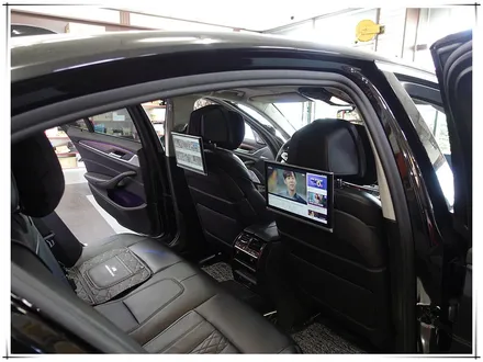 BMW 530i  안드로이드 리어 모니터 설치 - 12.5인치 노바 Z9