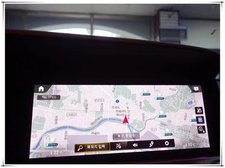 2021년형 벤츠 E 클래스 튜닝 - 전면 LED, 송풍구, 3D부메스터