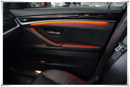 F10 BMW 5시리즈 앰비언트 라이트 시공