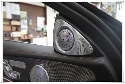 W213 벤츠 E 클래스 앰비언트 송풍구와 3D부메스터 전동 스피커