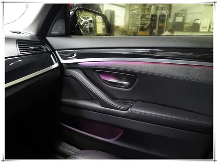 F10 BMW 5시리즈 - 순정 앰비언트 라이트 칩 LED 교체