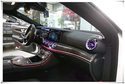22년형 벤츠 CLS 53AMG - 이오나이저, 리어 송풍구, 모니터 조명