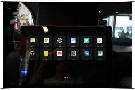 벤츠 GLE 쿠페 350d - 안드로이드 후석 모니터 장착기