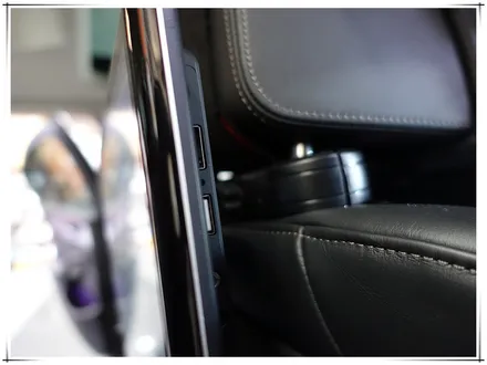 BMW 530i  안드로이드 리어 모니터 설치 - 12.5인치 노바 Z9