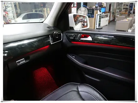 13년식 벤츠 ML350 앰비언트 라이트 - 블루투스 타입