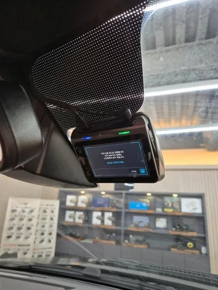포드 F150 랩터 - 아이나비 QXD2 블랙박스와 하이패스