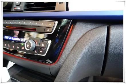 bmw 320d 앰비언트 라이트 - 전면 패널