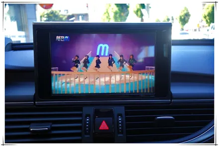 아우디 A6 - 안드로이드 시스템 M2C 장착기