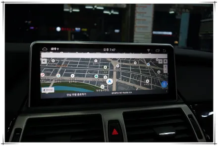 E71 BMW X6 - 안드로이드 10.25 모니터 장착