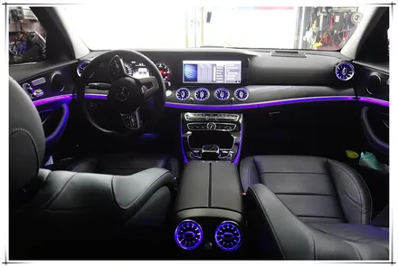 벤츠 E 클래스 E220d  앰비언트 라이트 호환 송풍구