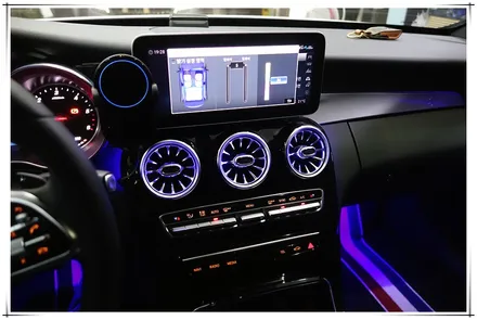 20년형 벤츠 C 클래스 C200d - 앰비언트 송풍구 장착기