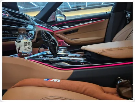 G30 BMW 530i  - 센터 콘솔 앰비언트 라이트 일체형