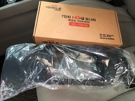 올뉴카니발 천장모니터 선명한 천정모니터 여깄죠