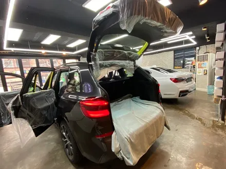 BMW X3 30d 솔라가드 프리미엄 퀀텀으로 시공완료. (동대문 청량리점) / 서울 동대문구 전농동