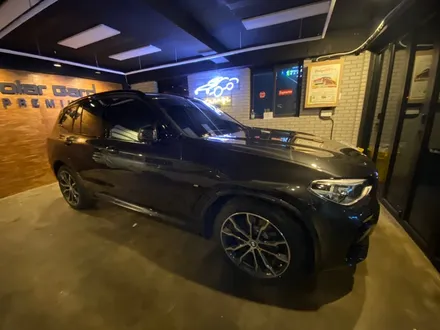 BMW X3 30d 솔라가드 프리미엄 퀀텀으로 시공완료. (동대문 청량리점) / 서울 동대문구 전농동