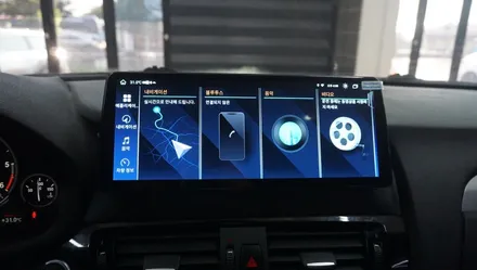 제주 BMW X4 안드로이드 올인원 카카오파츠의 12.3인치 제품~! / 제주