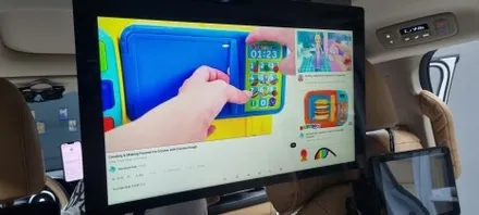 카니발 XM 천장모니터와 헤드레스트 모니터 연동으로 편의성 업! / 경기 남양주