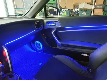 도요타86 비노출 무빙 엠비언트 라이트 시공으로 자동차실내튜닝. / 화성, 수원, 동탄