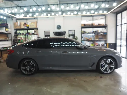 BMW 6GT 버니나그레이 너무 이쁘죠? 하지만 크롬죽이기 랩핑 시공까지 하면? / 화성, 수원, 동탄